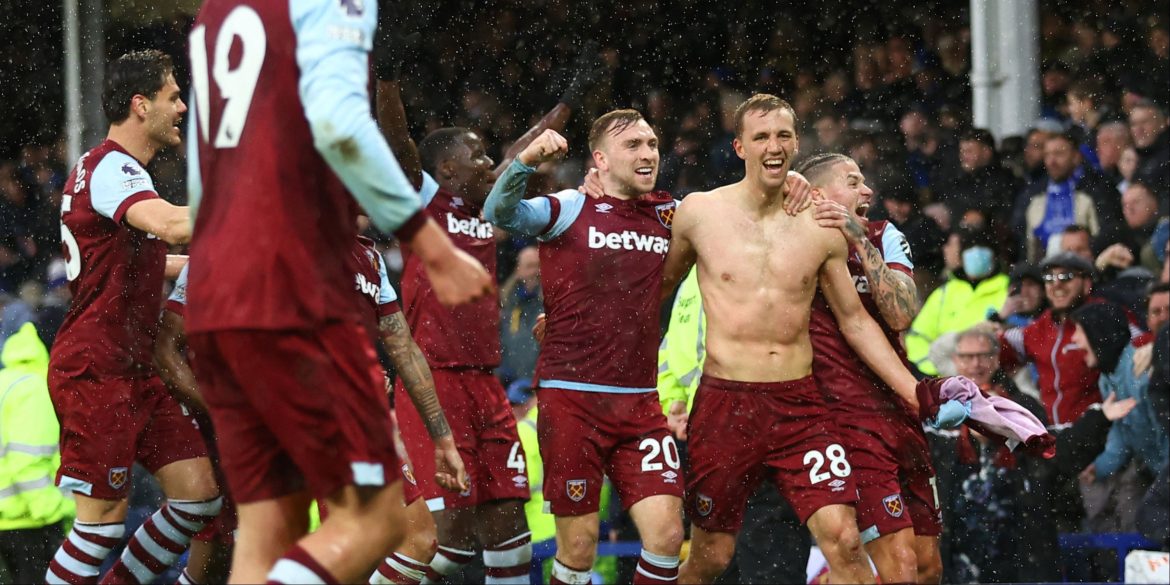 Newcastle plotting move to sign "quick" star who scored at SJP last season