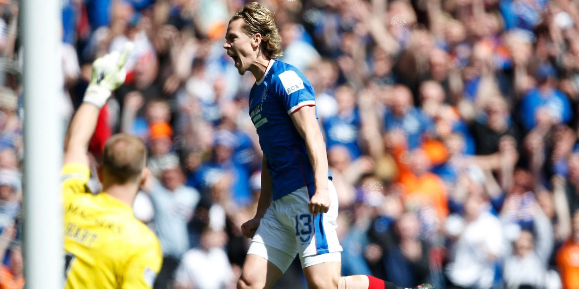 Leeds: Farke could land his next Cantwell in £10m "magician"