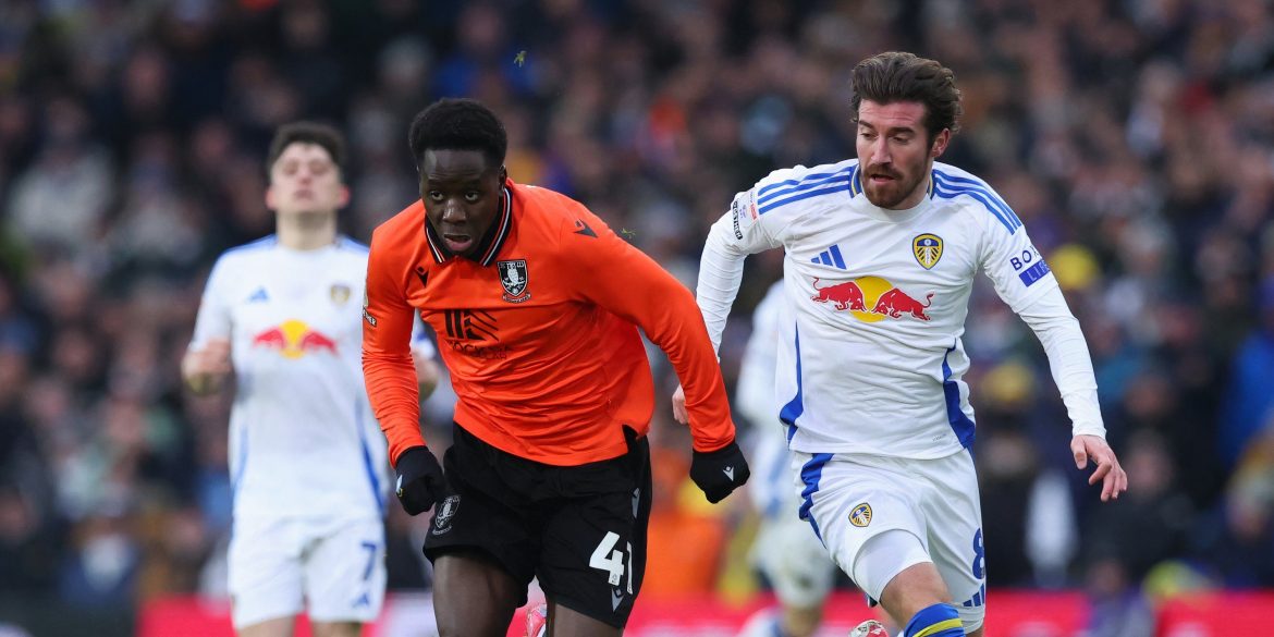 Perfect for Rothwell: Rangers in advanced talks to sign £3m "machine"